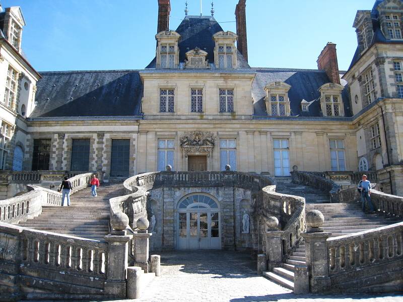 Zmok Fontainebleau - vek schodisko