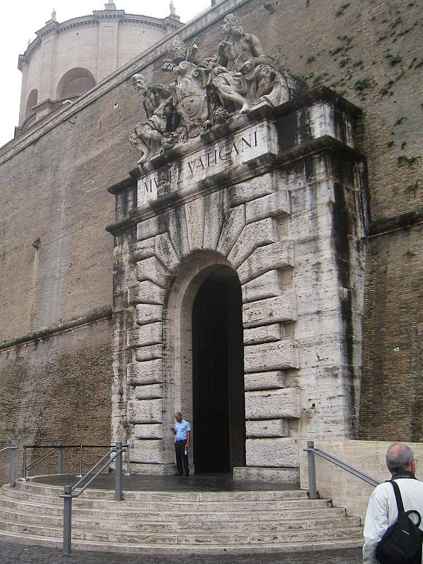 Pvodn vstupn brna do Vatiknu