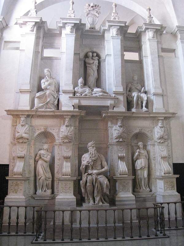 Bazilika Sv.Petra v okovch (San Pietro in Vincoli) - Michelangelov pamtnk ppevi Jliusovi II. - Moji, Lia a Rchel
