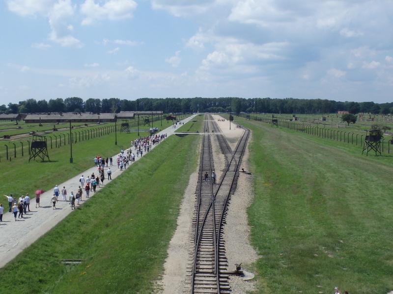 Auschwitz II. - triediaca rampa