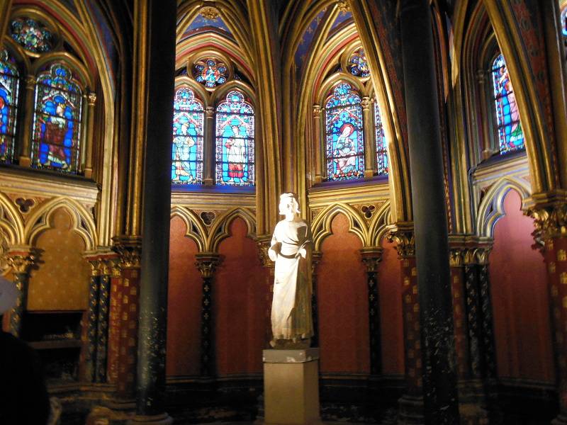 Sainte Chapelle - Doln kaplnka