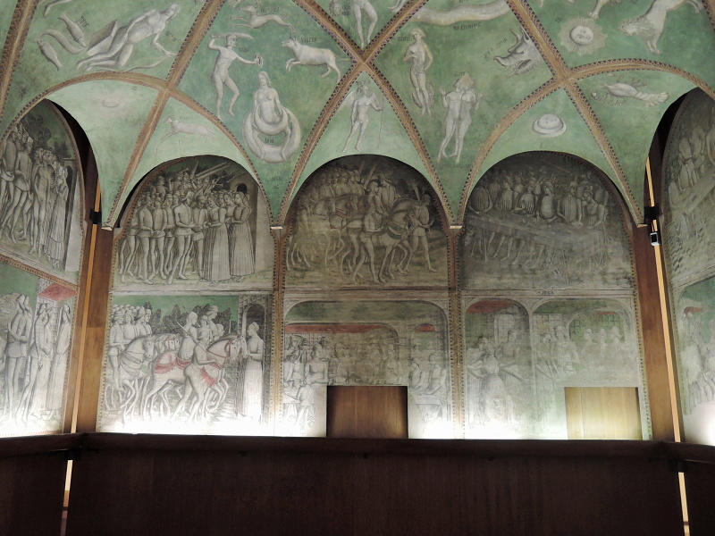 Castello Sforzesco - Mzeum nbytku a drevench sch