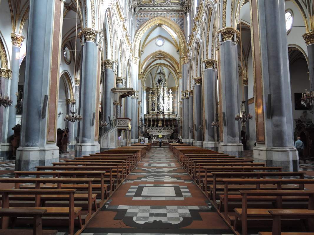 Kostol San Domenico Maggiore