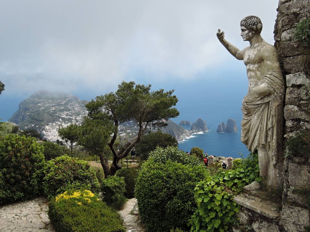 Monte Solaro - pohad na Capri, ktor neomrz