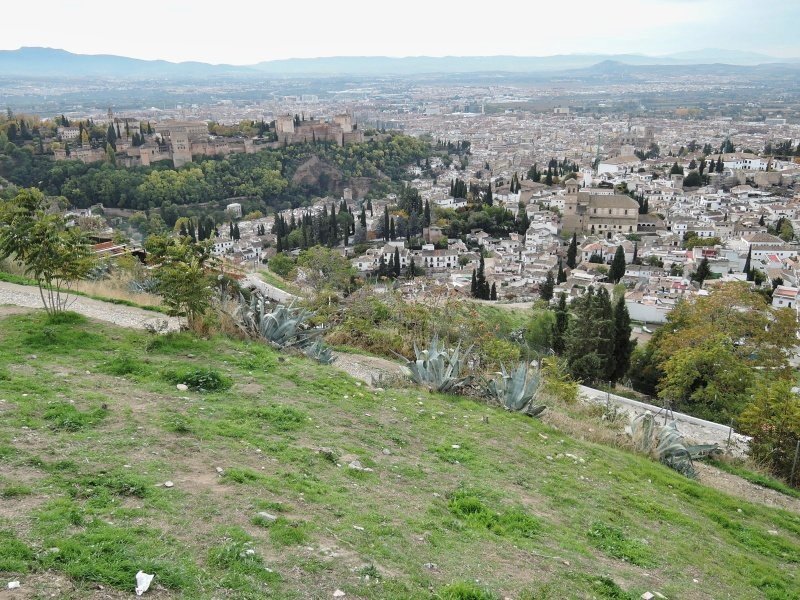 Pustova sv. Michala - vhad na Alhambru, Albaicn a star mesto