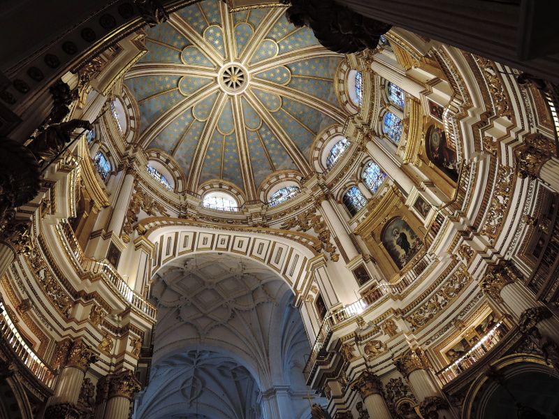 Katedrla v Granade - kupola nad hlavnm oltrom