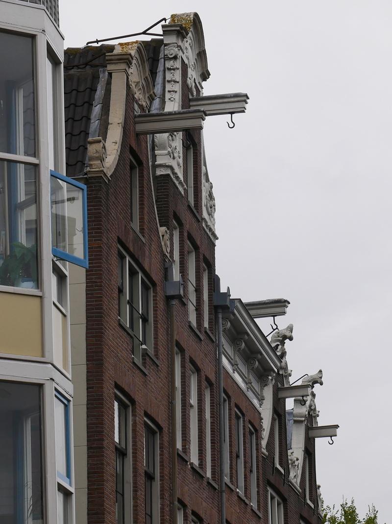Amsterdamsk domy - hky na sahovanie nbytku
