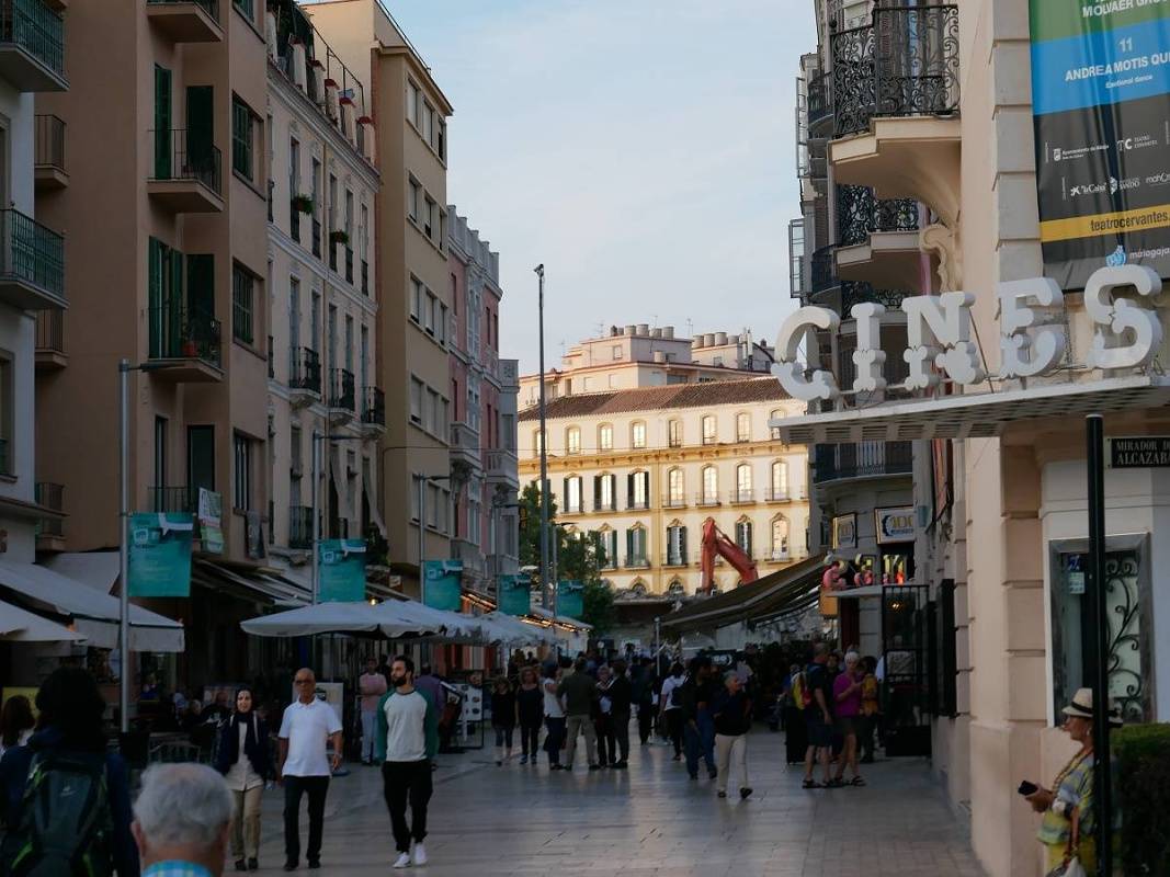Malaga - ulica na Plaza de la Merced
