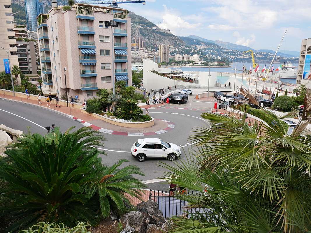 Ete raz 360stupov zkruta z Grand Prix Monako
