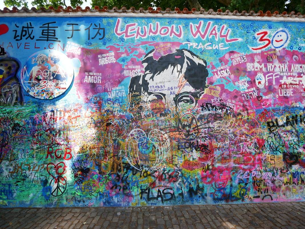 Lennonova stena