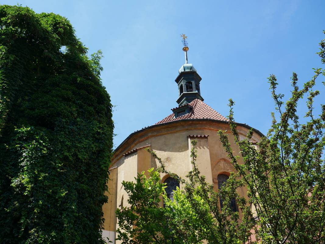 Maltzska zhrada - kostol Panny Marie pod etzem