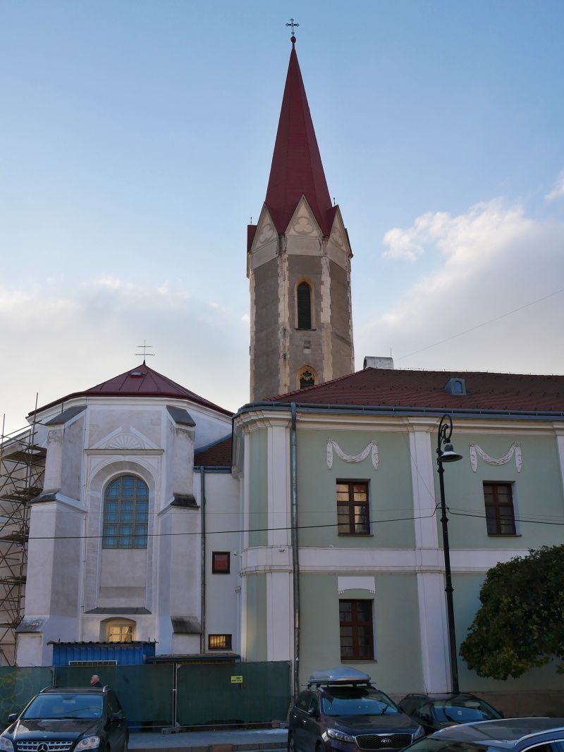 Dominiknsky kostol a jeho najvyia vea v Koiciach - cca 68m