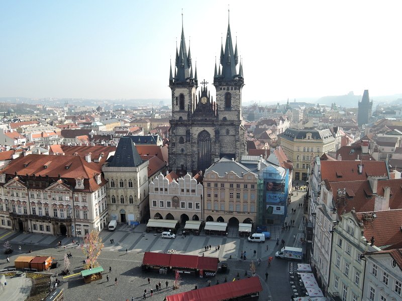 Pohľad z Radničnej veže - Staromestské námestie s Týnskym chrámom