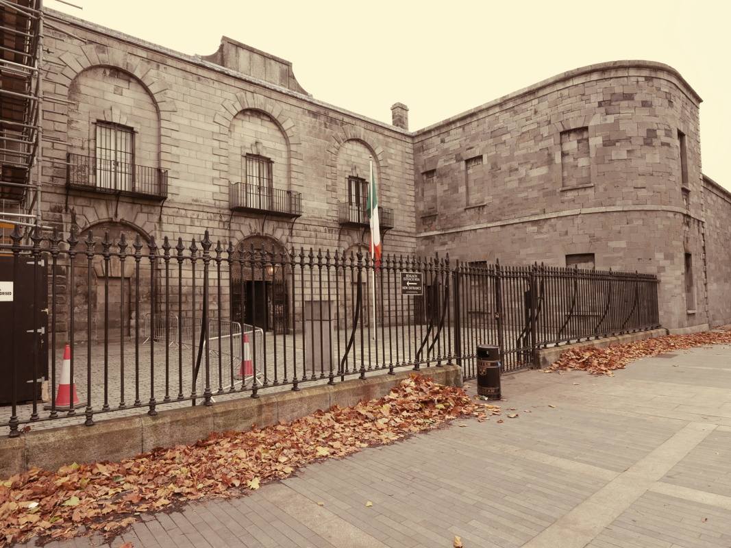 Kilmainham Gaol - pôvodný vstup do starej väznice