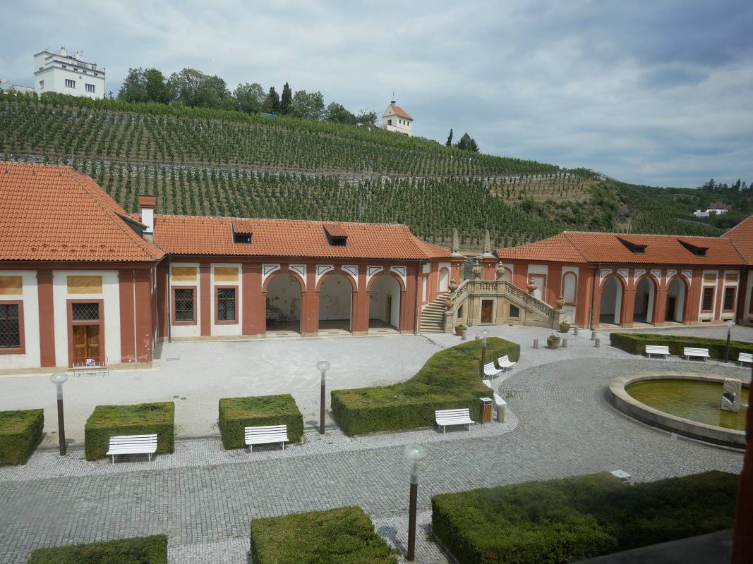 Trojský zámok - výhľady z poschodia