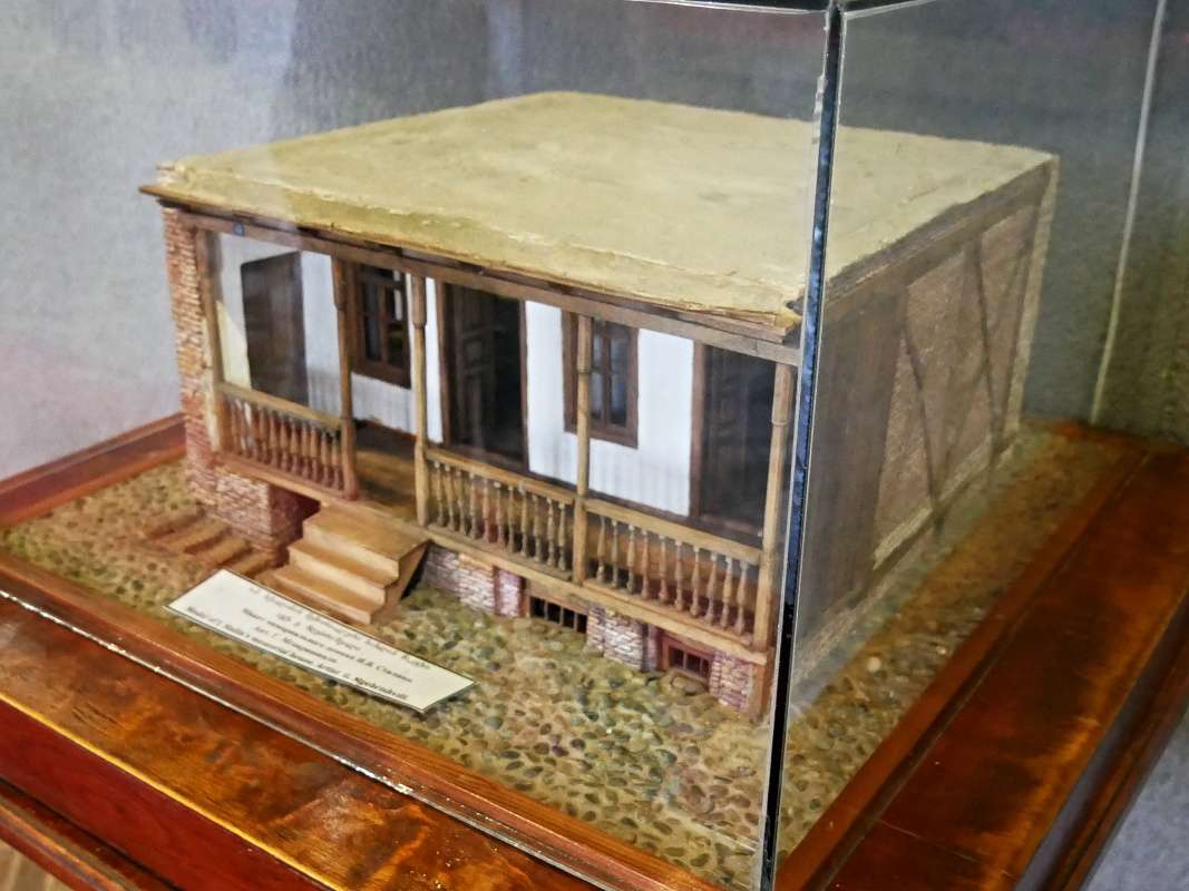 Múzeum Stalina - maketa Stalinovho rodného domu
