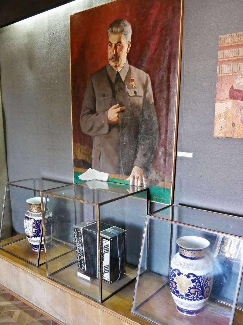 Múzeum Stalina - sála s medzinárodnými darmi