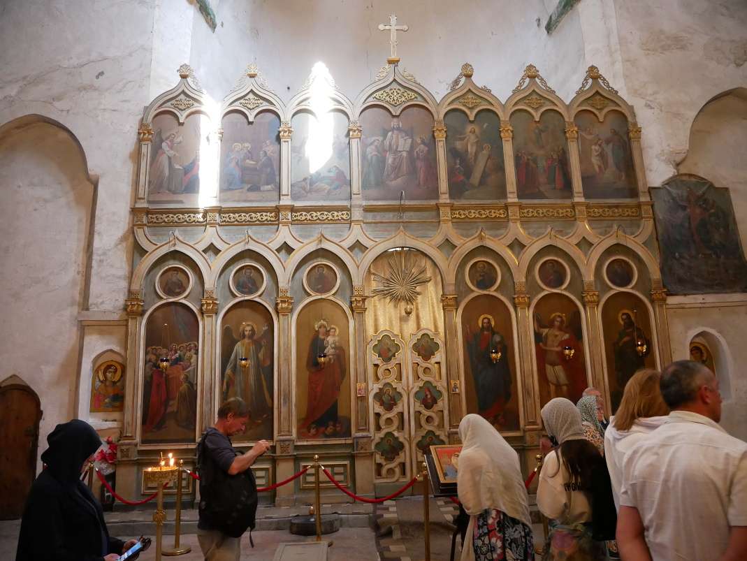 Pevnosť Ananuri pri priehrade Žinvali