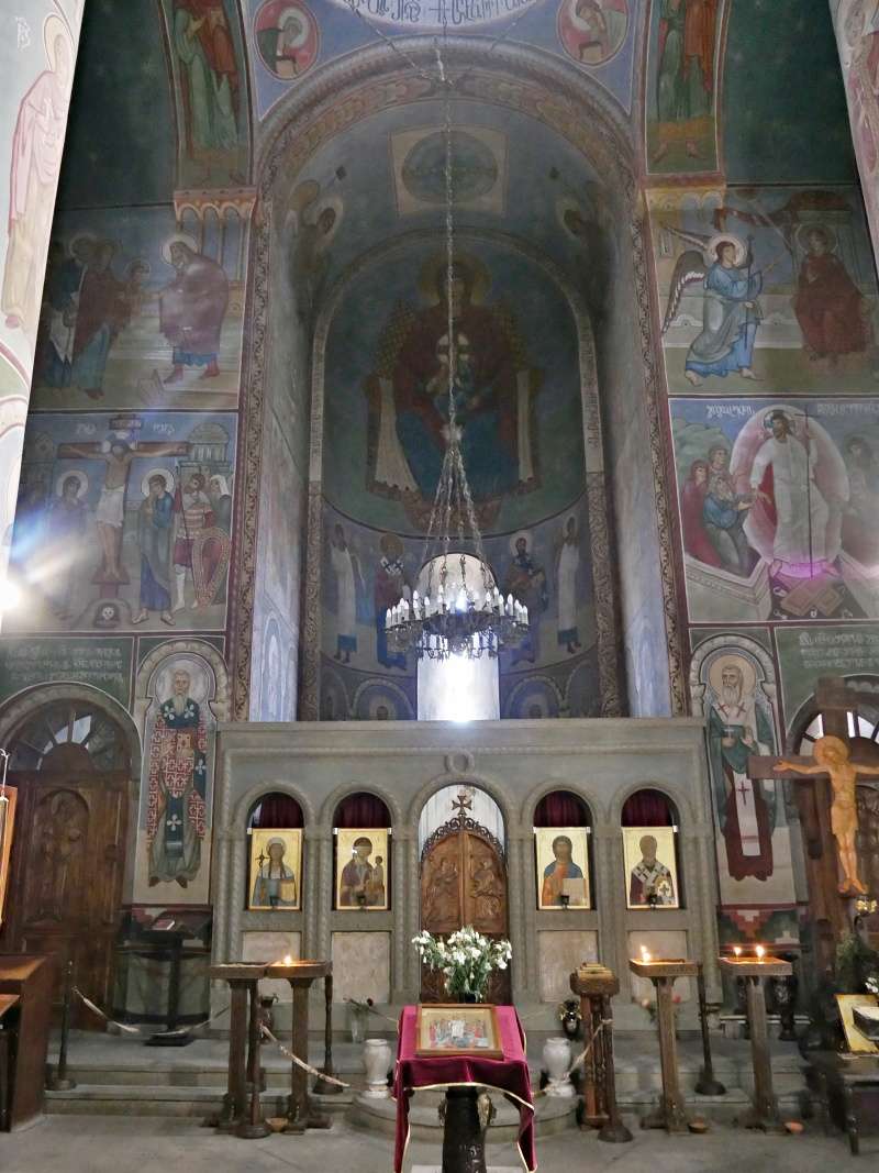 Kostol sv. Mikuláša na nádvorí Narikaly