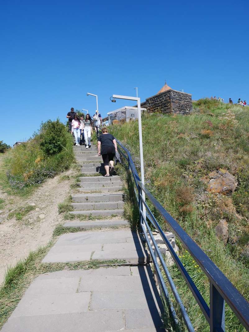 Ešte schody ...
