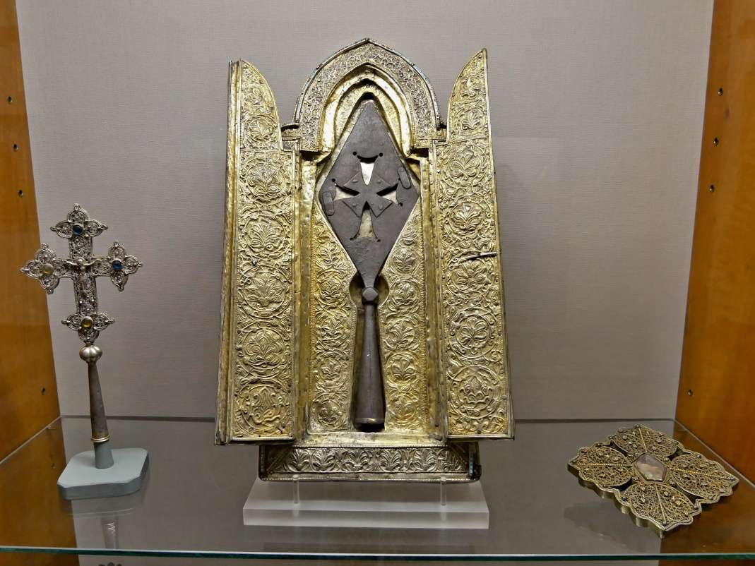 Múzeum Ečiadzinu - hrot kopie, ktorá prepichla bok Ježiša Krista (pôvodne uchovávaná v kláštore Geghard)
