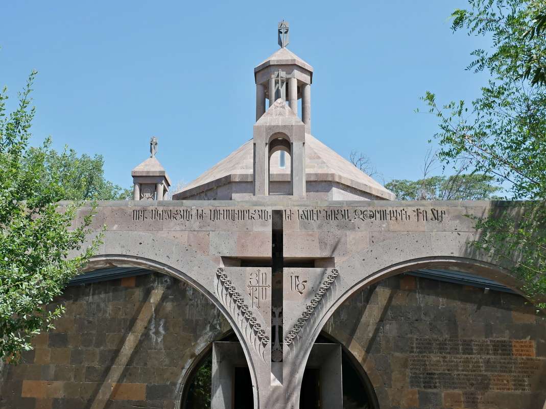 Ečmiadzin - Kaplnka - krstiteľnica sv. Vardana a sv. Hovhanna