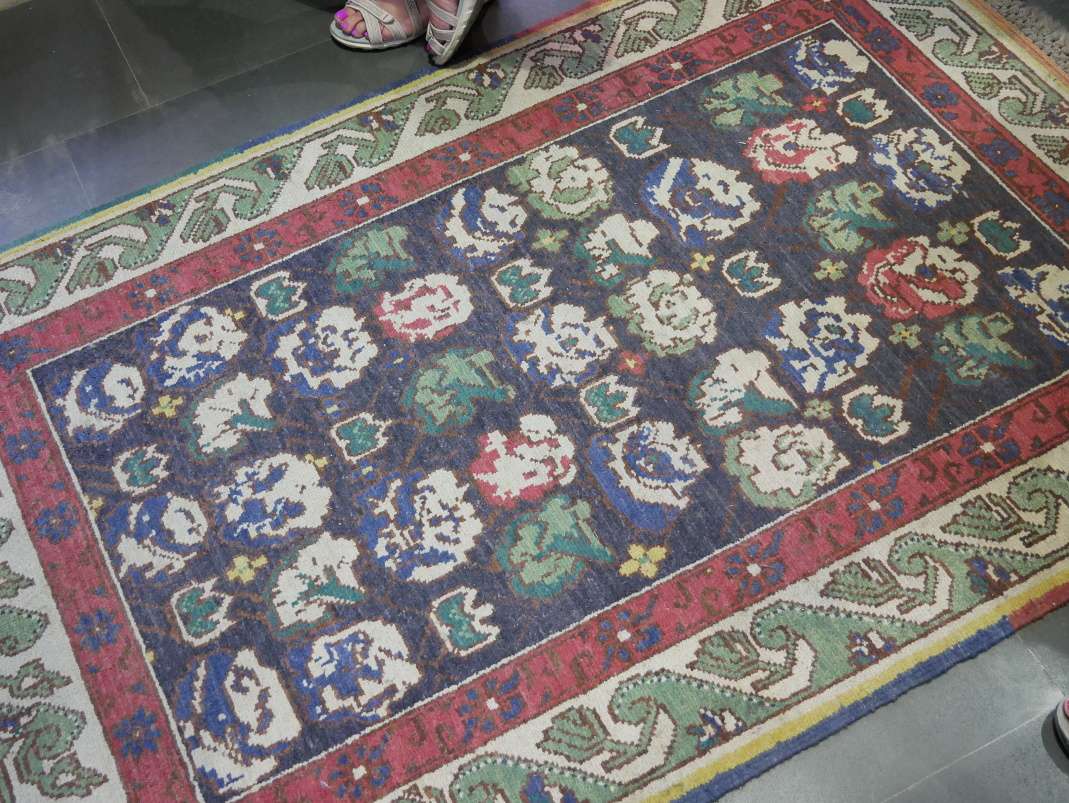 Tufekian Carpets Armenia