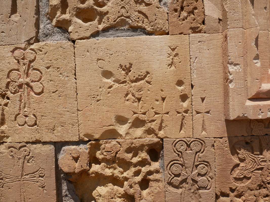 Noravank - kostol Surb Astvatsatsin (Presvätej Bohorodičky)