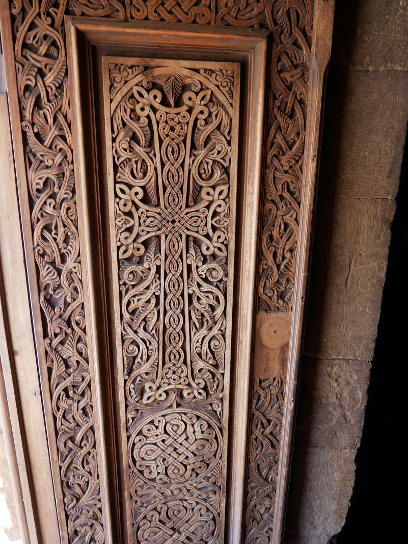 Noravank - dvere do kostola Surb Astvatsatsin