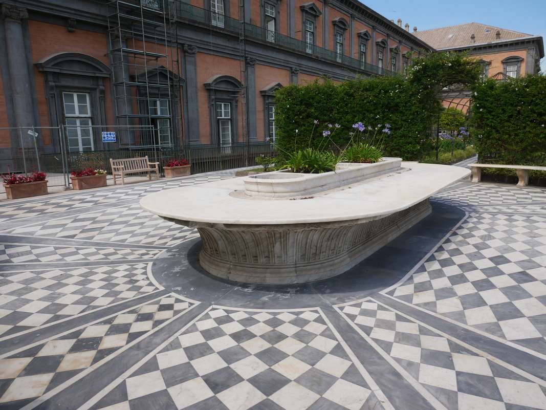 Terasové záhrady Kráľovského paláca