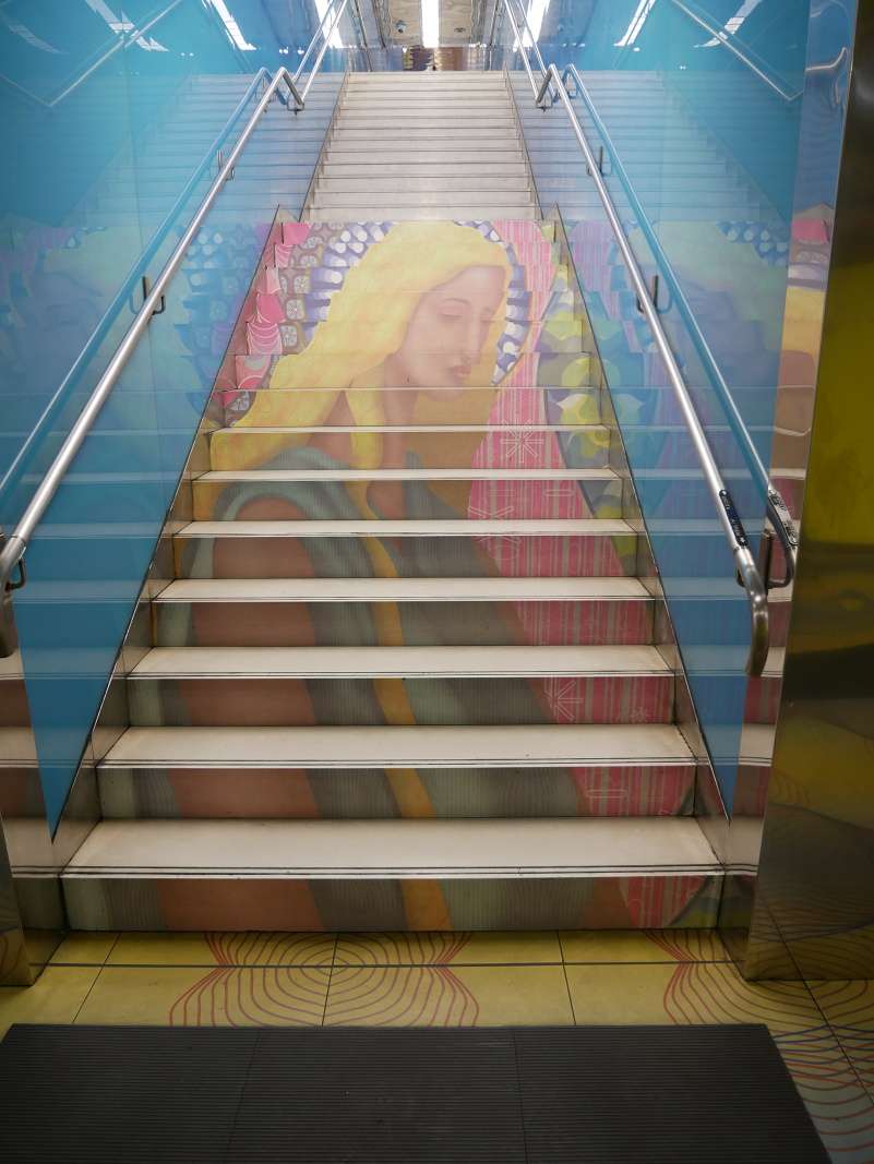 Metro - stanica Universita