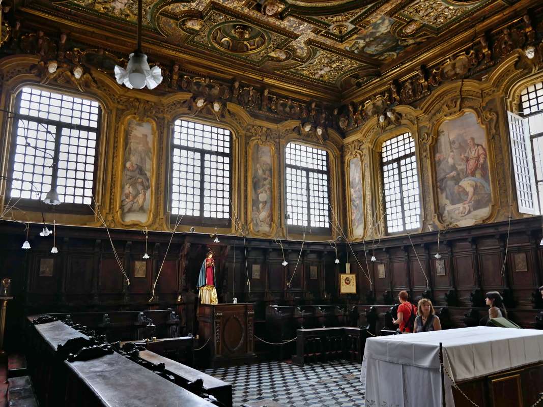 Kláštor San Gregorio Armeno - chór kostola pre mníšky, r.1632