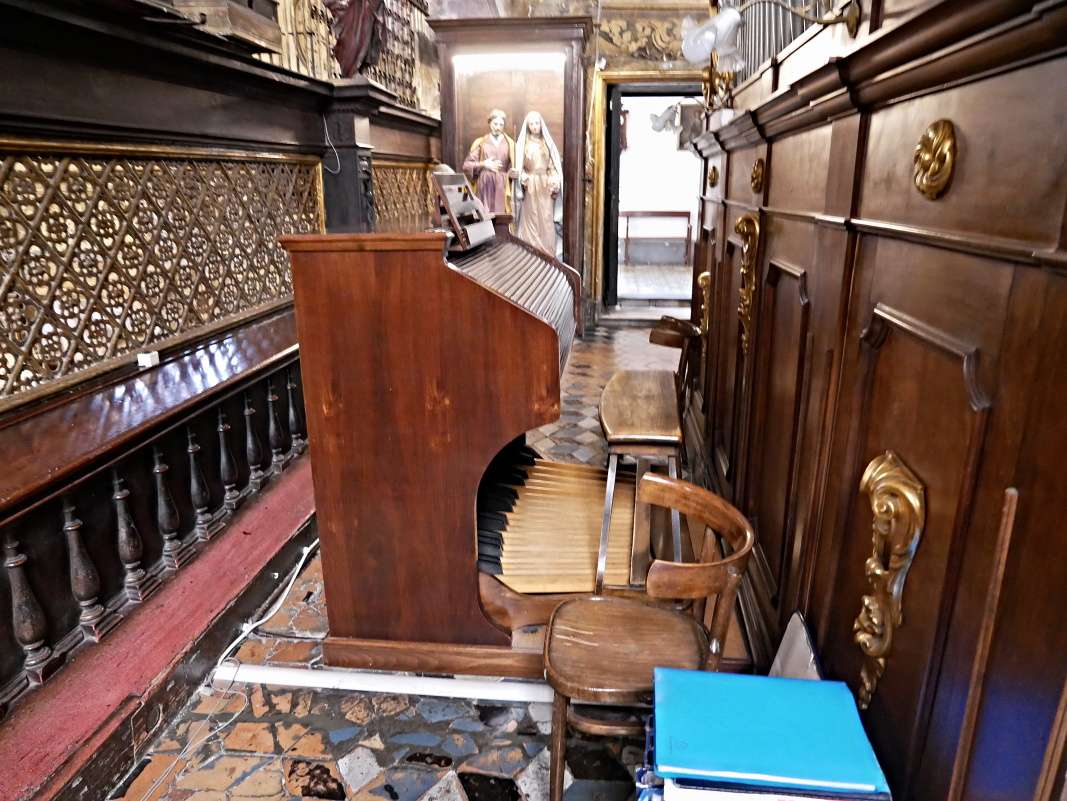 Kláštor San Gregorio Armeno - chór kostola pre mníšky, r.1632