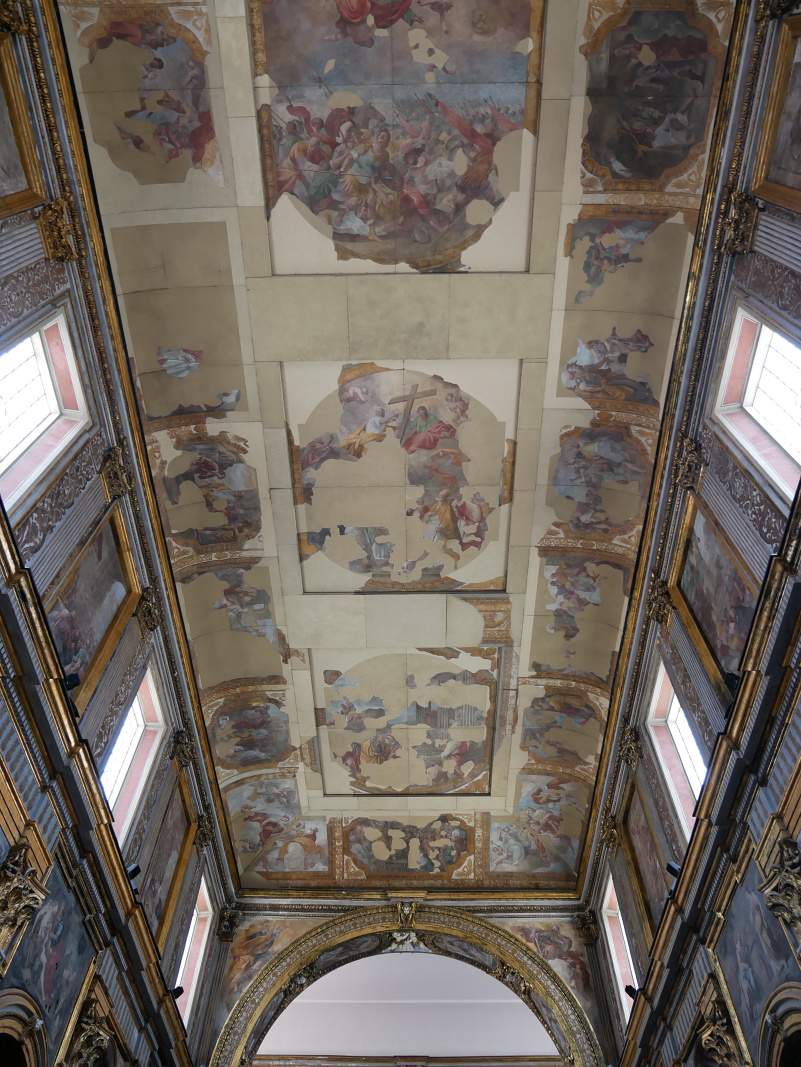 Kostol sv. Pavla (Basilica di San Paolo Maggiore) - strop
