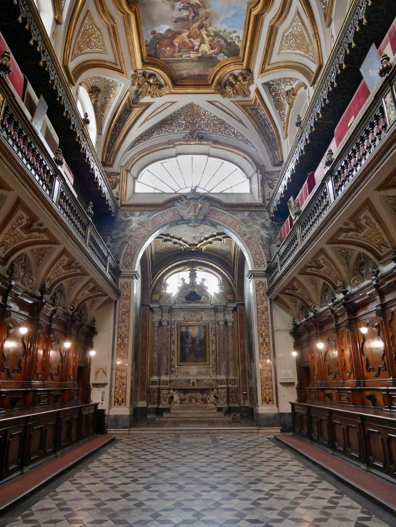 Kostol sv. Dominika - pohrebná kaplnka Aragóncov