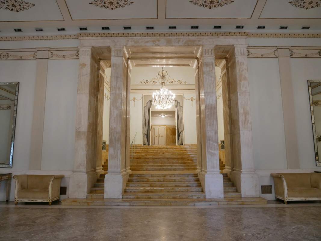 Divadlo San Carlo - vstupná sála
