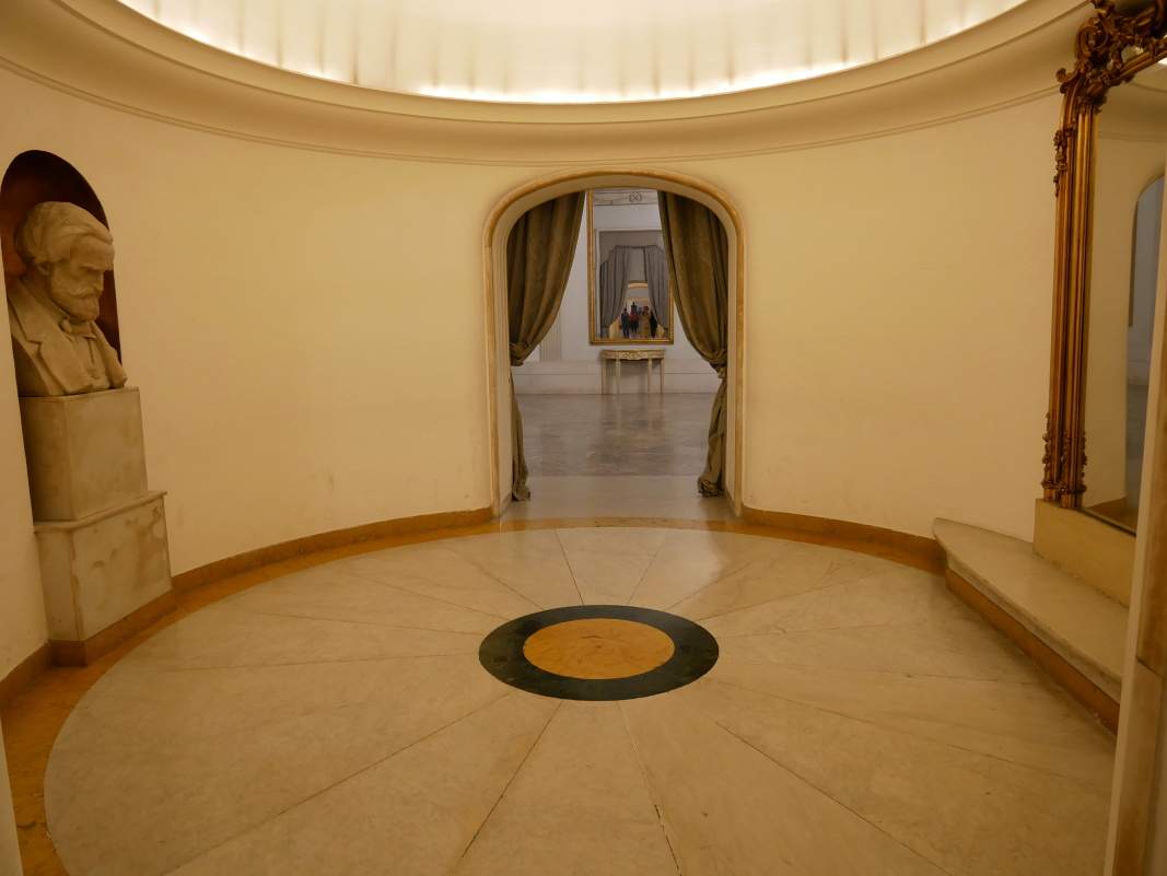 Divadlo San Carlo - Verdiho kaplnka