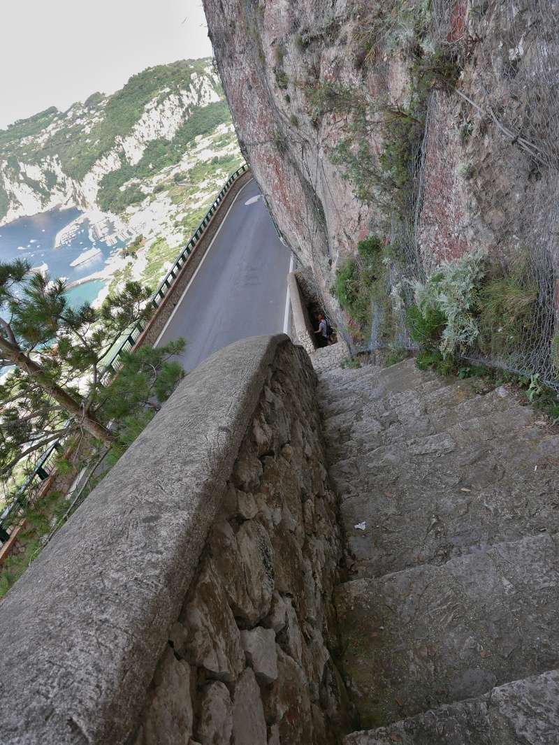 Fénické schody z Anacapri do Mariny Grande