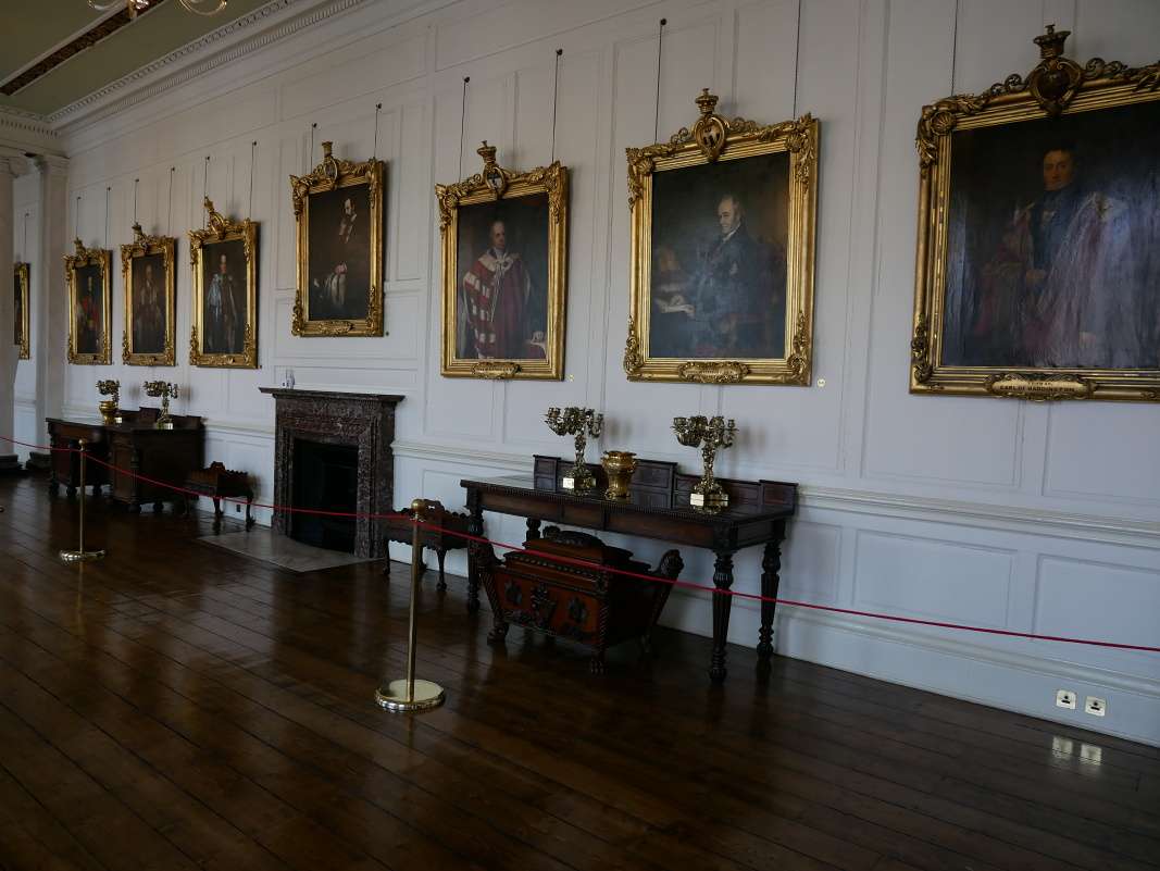 Dublinský zámok, štátne apartmány, Galéria portrétov - portréty britských miestokráľov, 1849