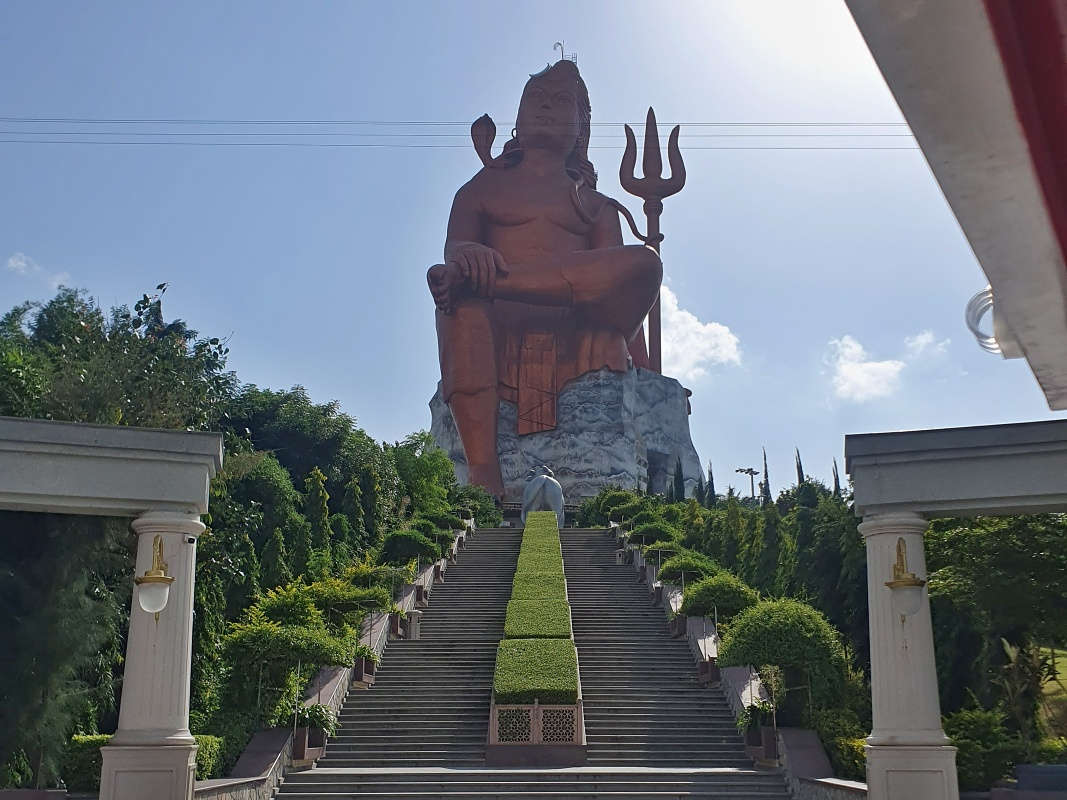 Nathdwara - Socha viery, stále ideme vláčikom