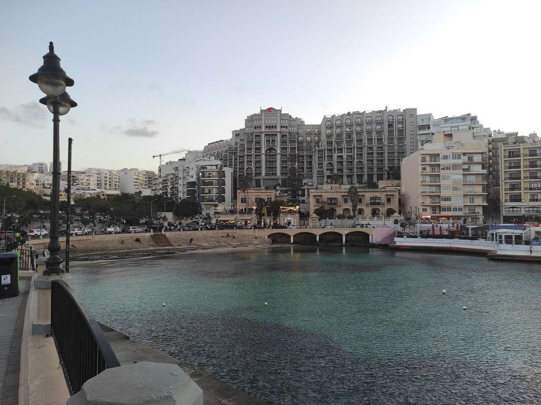 Balluta Bay