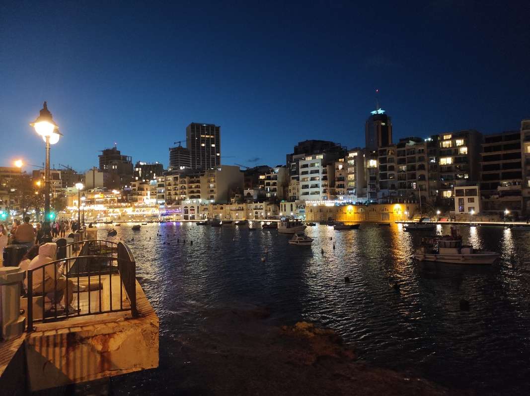 Spinola Bay