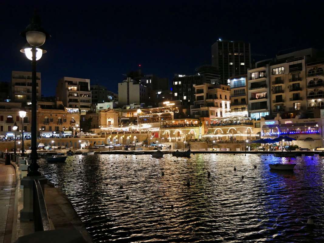 Spinola Bay