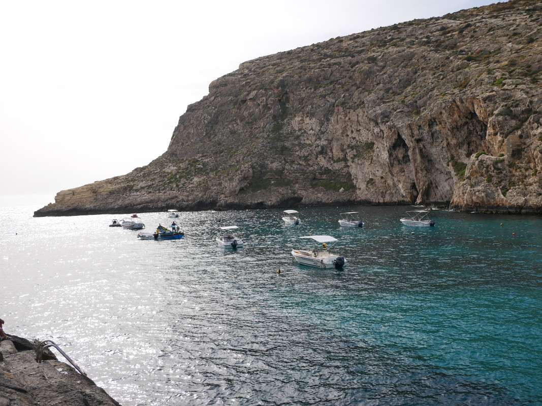 Ix-Xlendi záliv