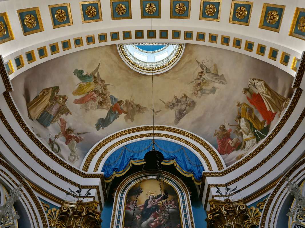Rotunda v Moste - nad hlavným oltárom