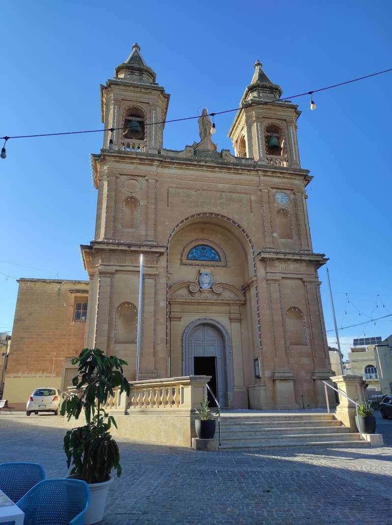 Kostol Santwarju tal-Madonna ta’ Pompei