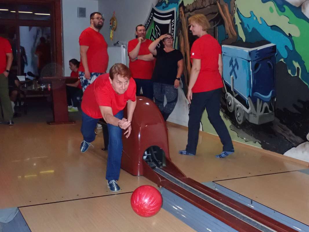 Večer bowling