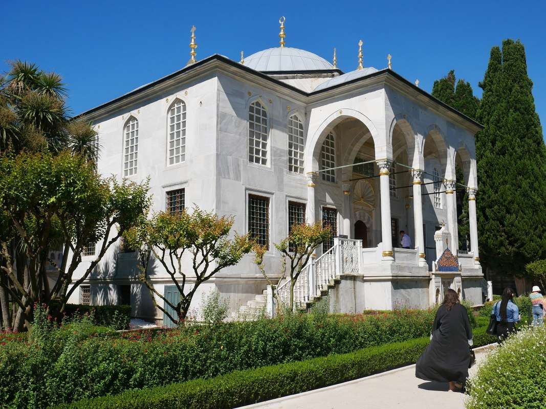 Topkapi - 3. nádvorie, Knižnica Ahmeda III.