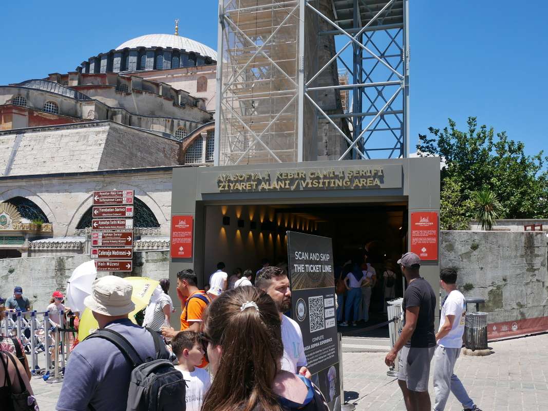 Hagia Sofia - vstupujeme