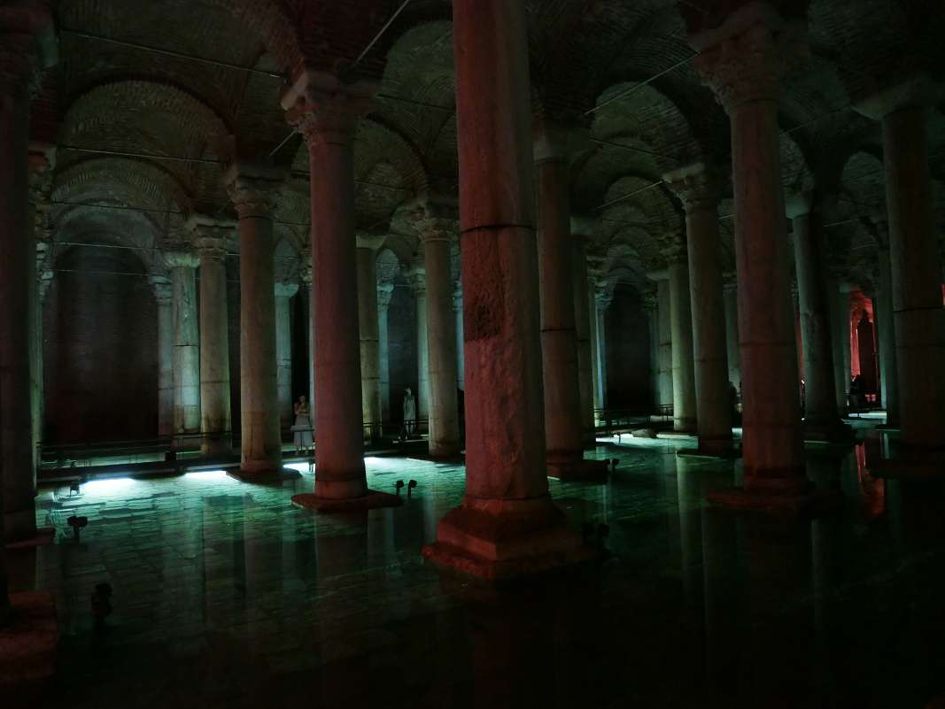Bazilika Cisterna